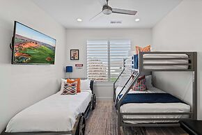 The Show House - Retreat for 10