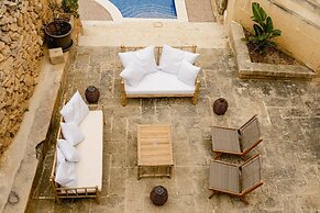 Rustic Gozo Farmhouse With Private Pool Garage