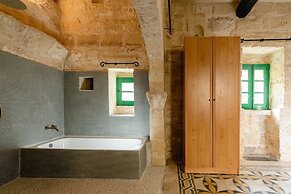 Rustic Gozo Farmhouse With Private Pool Garage