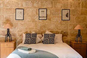 Rustic Gozo Farmhouse With Private Pool Garage