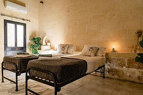Rustic Gozo Farmhouse With Private Pool Garage