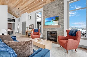 Western Star Chalet Ski In Out w Mtn View