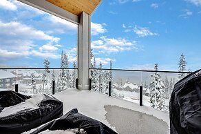Western Star Chalet Ski In Out w Mtn View