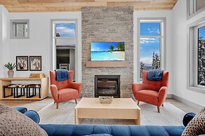 Western Star Chalet Ski In Out w Mtn View