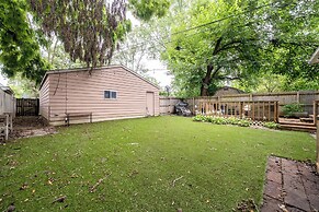 Spacious Duplex for 14 in Downtown
