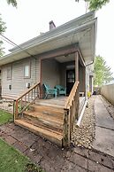 Spacious Duplex for 14 in Downtown