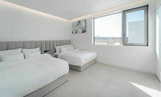 STARSCAPE Pool Villa