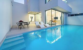 STARSCAPE Pool Villa