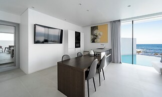 STARSCAPE Pool Villa