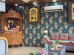 Shree Priya Priyatam Dham