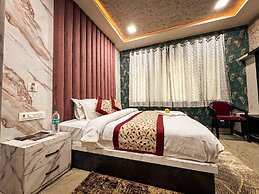 Shree Priya Priyatam Dham