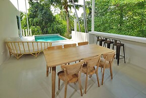 Dreamy Jungle Villa