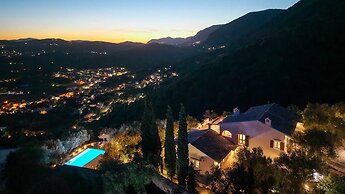Spartilas Villas