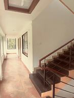 Cloud Dale Suites