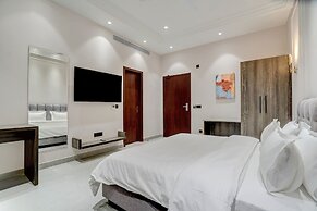 Nirvana Hotel & Banquet