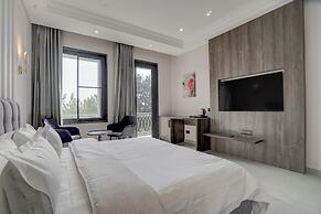 Nirvana Hotel & Banquet