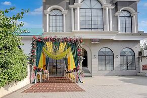 Nirvana Hotel & Banquet