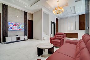 Nirvana Hotel & Banquet