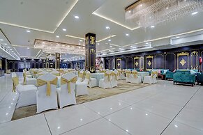 Nirvana Hotel & Banquet