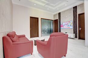 Nirvana Hotel & Banquet