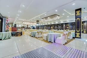 Nirvana Hotel & Banquet