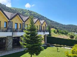 Sofra e Shpatit Hotel