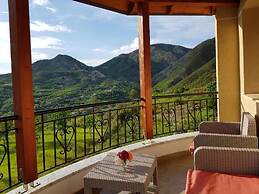 Sofra e Shpatit Hotel