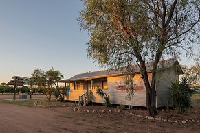 Longreach Tourist Park
