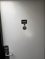 S&A Vondel Park Hotel