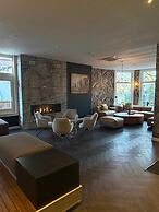 S&A Vondel Park Hotel