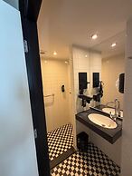 S&A Vondel Park Hotel