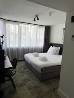 S&A Vondel Park Hotel