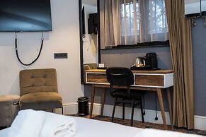 S&A Vondel Park Hotel