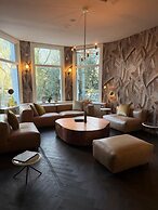 S&A Vondel Park Hotel