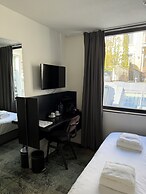 S&A Vondel Park Hotel
