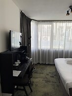S&A Vondel Park Hotel