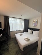 S&A Vondel Park Hotel