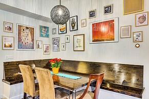 Pet-friendly Group Getaway 12 Mi to Camelback Mtn!