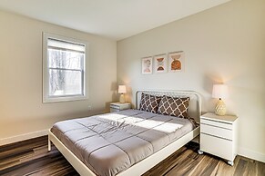 Pet-friendly Group Getaway 12 Mi to Camelback Mtn!