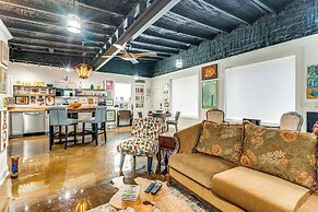 'arboco' Downtown Murphy House w/ Courtyard!