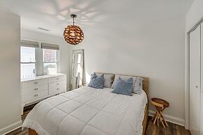 Walk to Beach & Dtwn Dining! Avalon Coastal Escape
