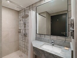 MCollection - Mactan Island Stay Near Beach and Airport