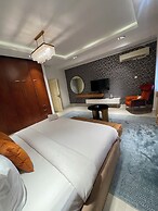 Sujimoto Residences Precious