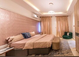Sujimoto Residences Precious