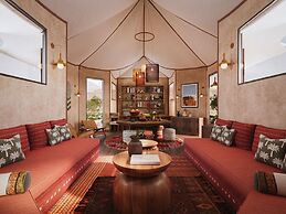 Caravan Hatta By Our Habitas