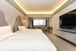Mercure Jinan West Railway Station