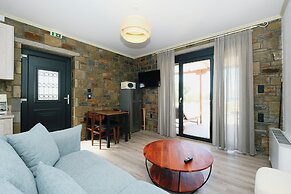 Amari stone apartments