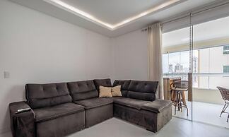 Apt w/ BBQ & Balcony, 450m From the Beach Sit1202