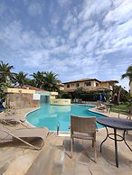 Casa DelMare Cond. com saída na praia