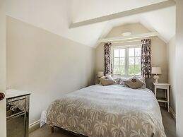 8 Mariners Terrace
